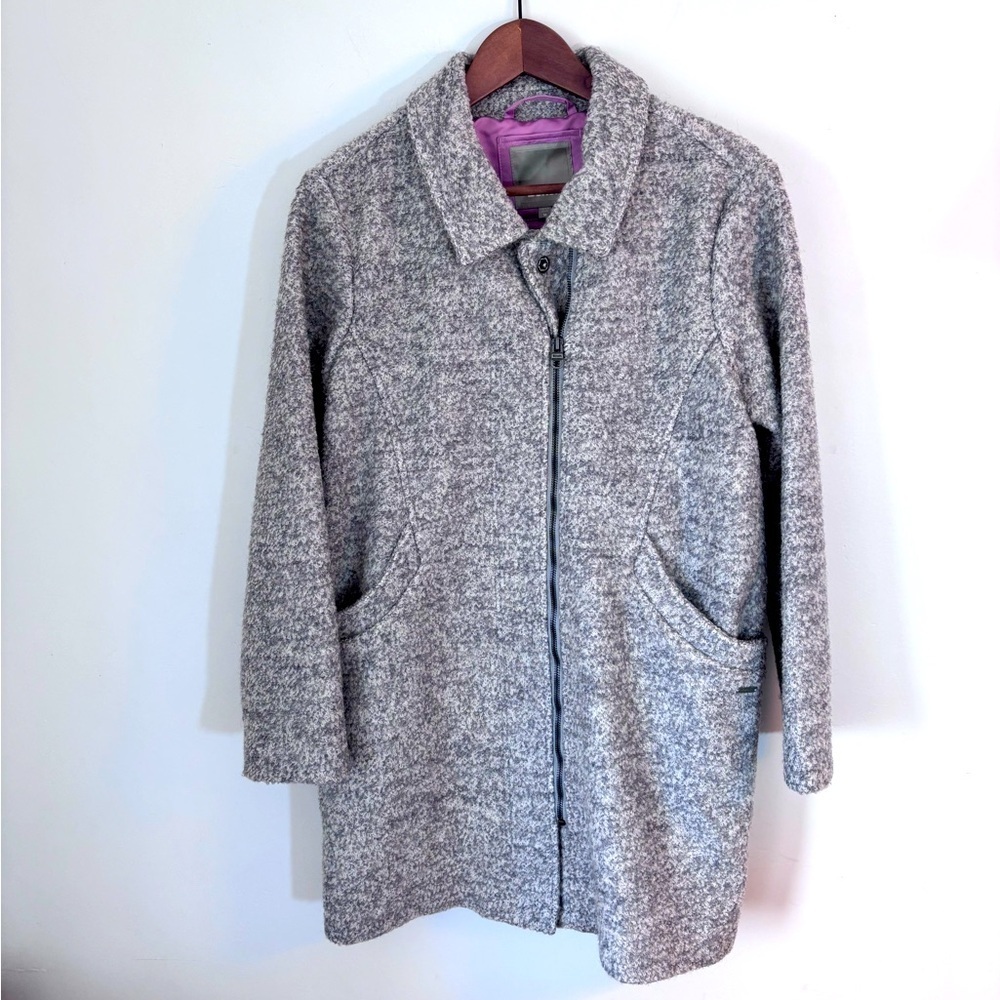 Bench Women’s 3/4 Length Wool Grey/Pink Zip Up Snap Closure Coat Size Medium